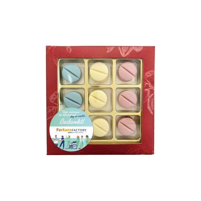 Chocolade pillen met sticker