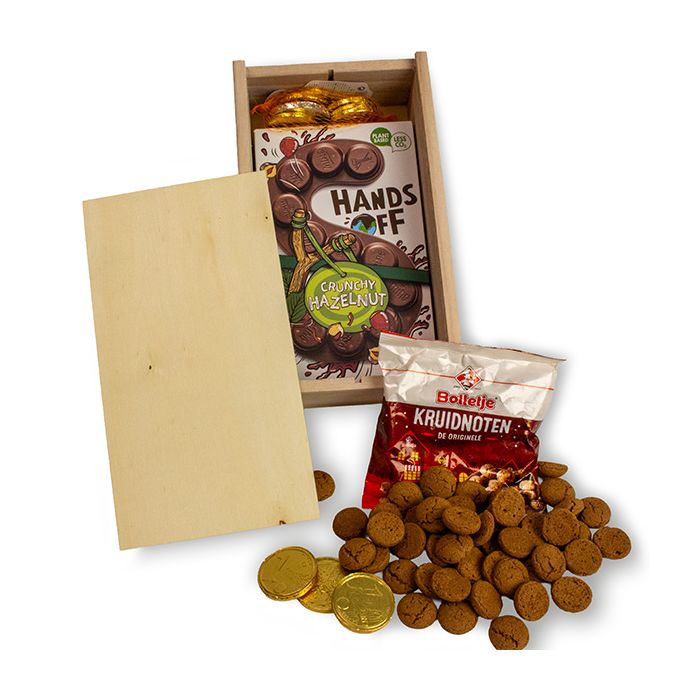 Hands off my chocolate kistje