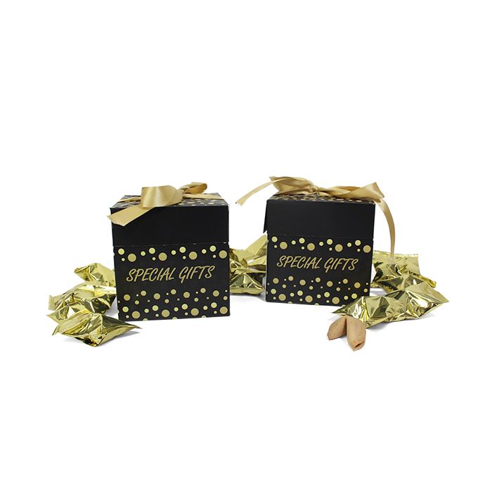Cadeaudoosje met fortune cookies