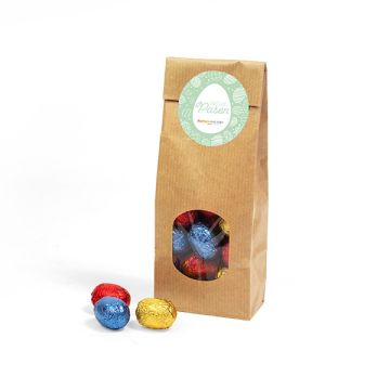 Klein kraftzakje met paaseitjes